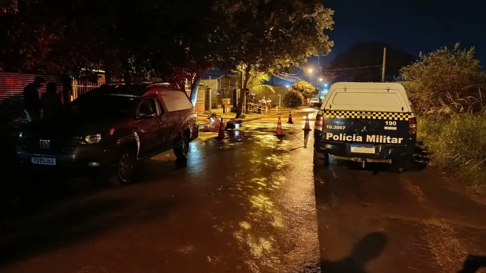 Estudante é morto a tiros ao reduzir velocidade em quebra-molas