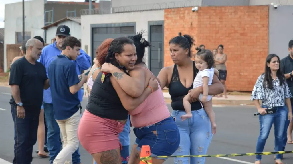 Tio de adolescente atropelado no Nova Lima cobra mais segurança