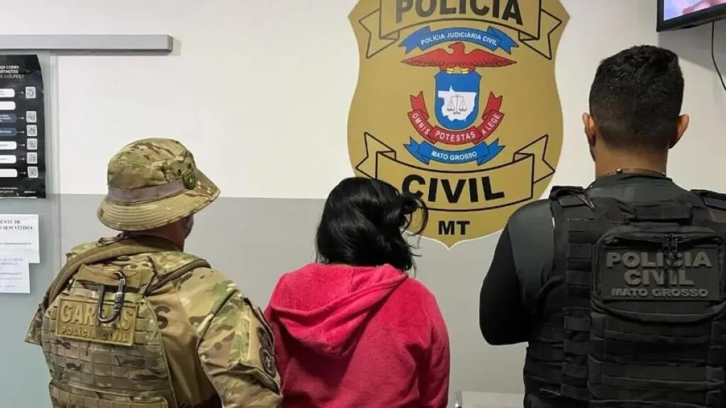 Mulher presa no MT suspeita de três execuções em MS