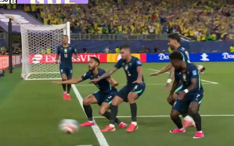 Brasil sai na frente contra o Haiti com gol de Matheus Cunha