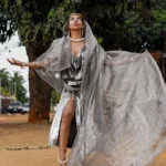Mel Dias vira Deusa da Favela em clipe no Dom Antônio