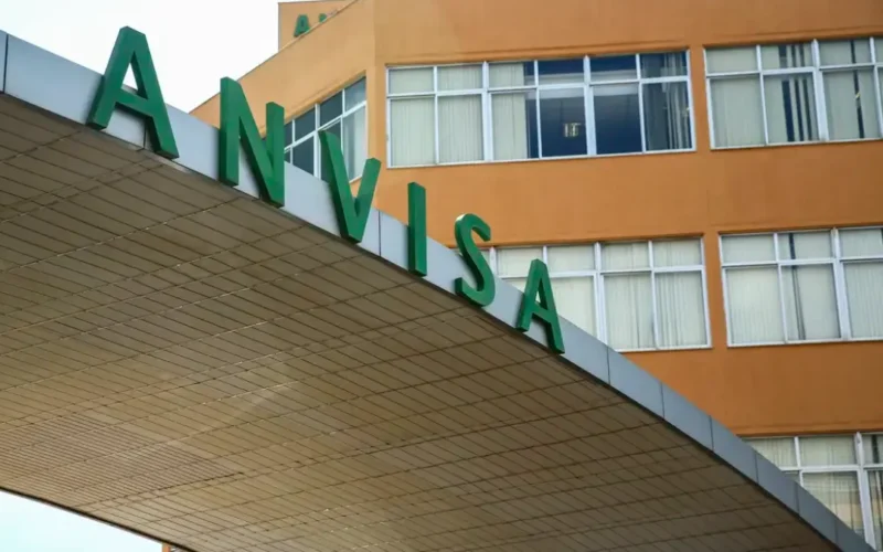 Anvisa proíbe 36 suplementos e medicamentos sem registro