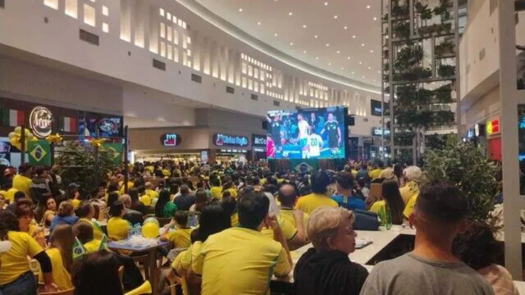 Shoppings de Campo Grande têm horário especial para jogo do Brasil
