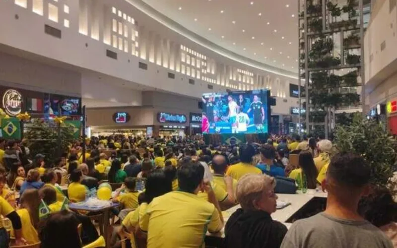 Shoppings de Campo Grande têm horário especial para jogo do Brasil