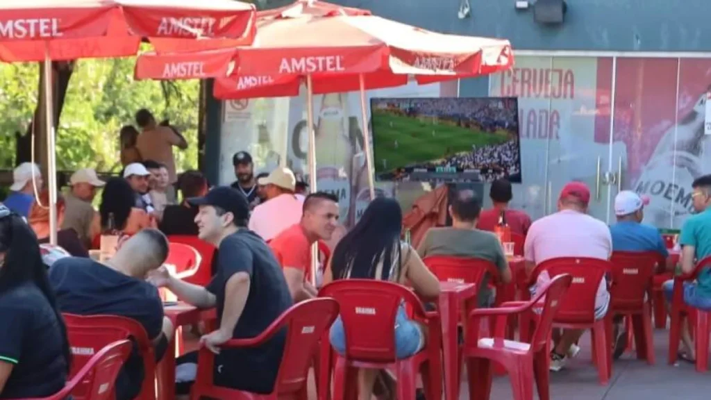 Sem Brasil na final, torcida quer Argentina fora do tetra