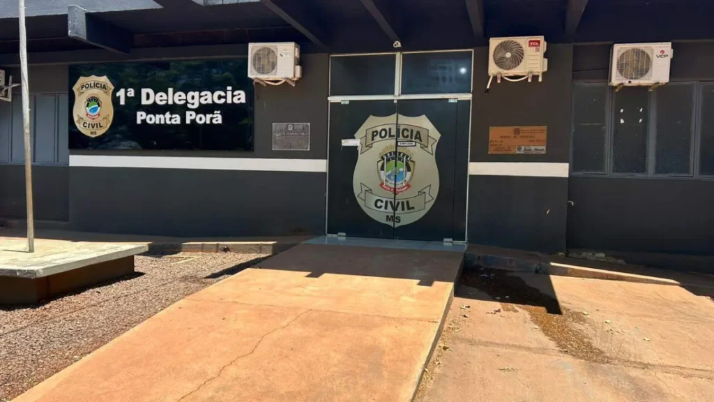 Ex-bombeiro é preso ao usar farda para furtar em Ponta Porã