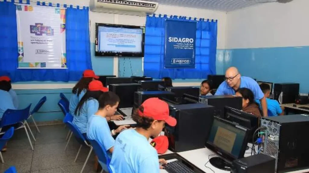 Computação vira currículo obrigatório nas escolas de Campo Grande