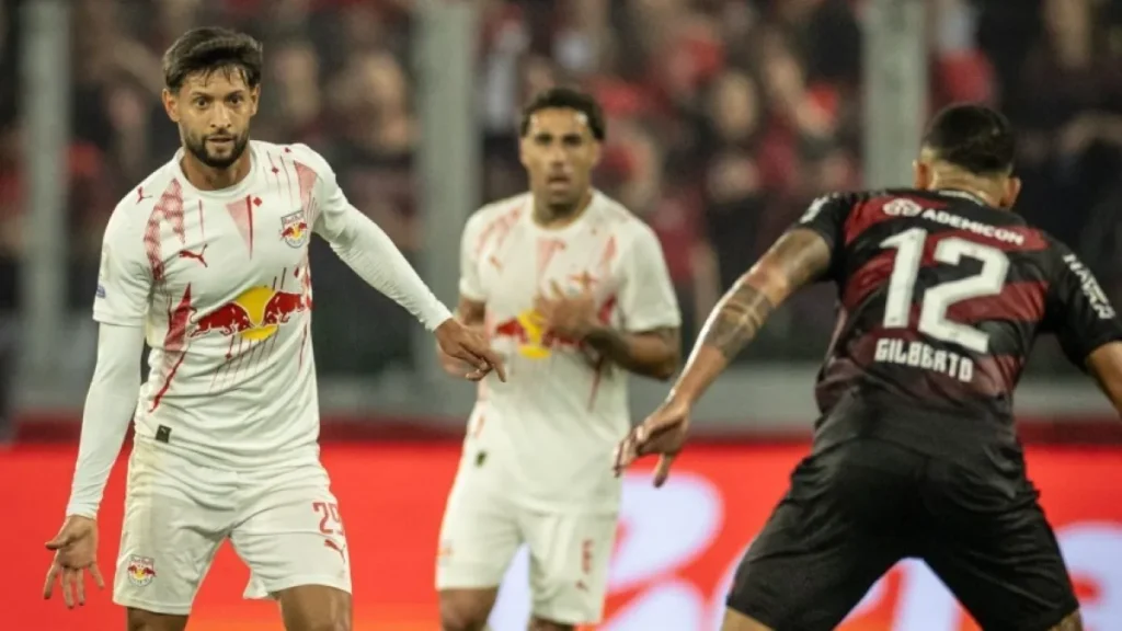 Athletico pressiona, mas empata com Bragantino na Baixada